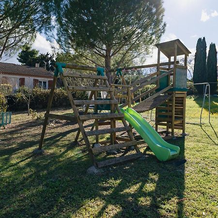 Les Gites De Ginestas Exterior photo