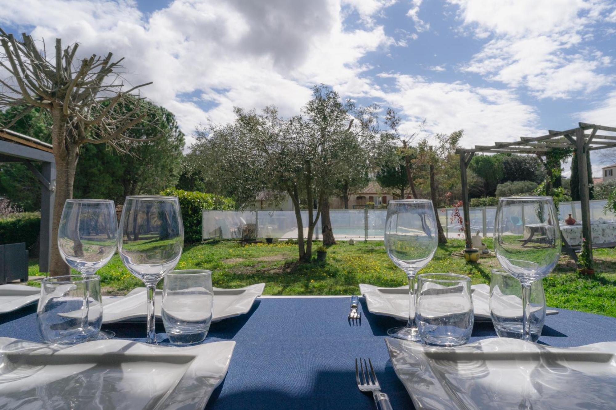 Les Gites De Ginestas Exterior photo